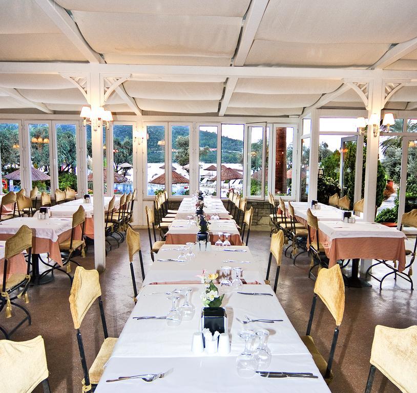 Izer Hotel Beach Club Torba Ngoại thất bức ảnh