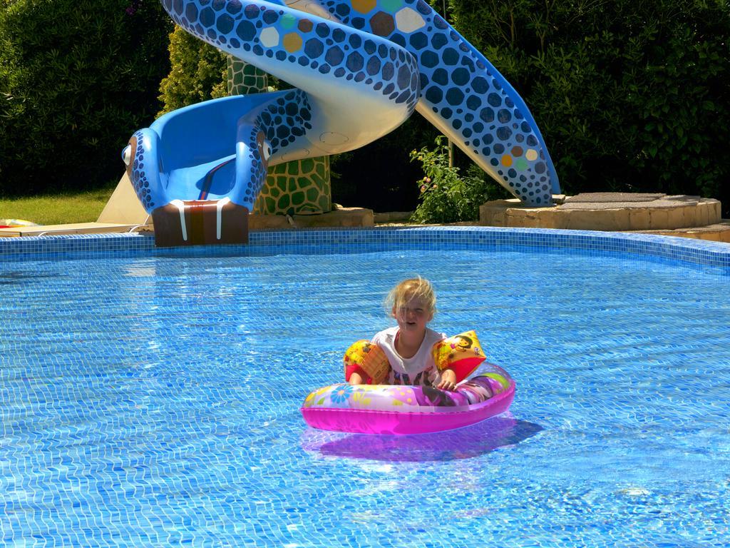 Izer Hotel Beach Club Torba Ngoại thất bức ảnh
